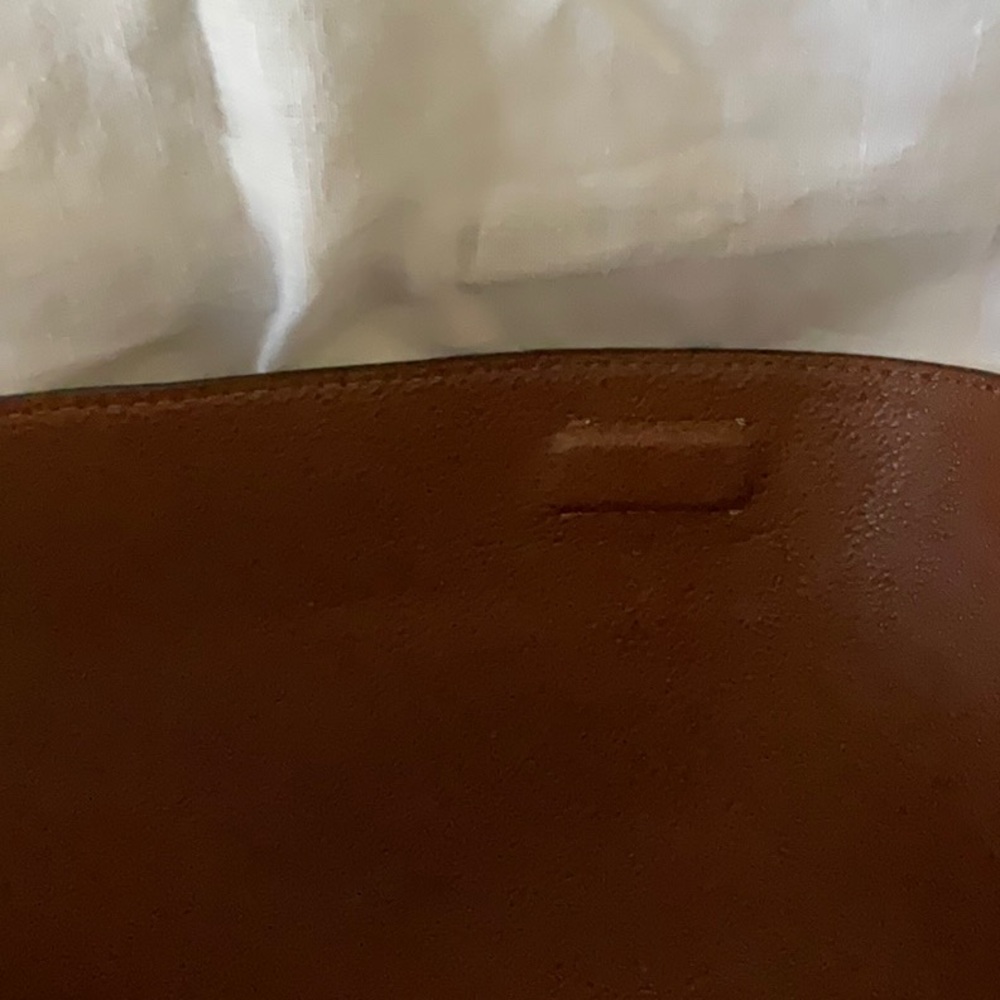 Handbag - Picture 3 of 4